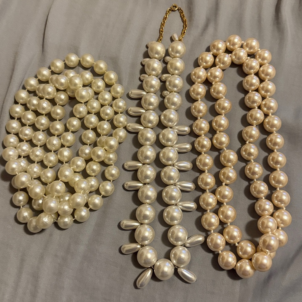 3 Chunky Faux Pearl Necklaces!